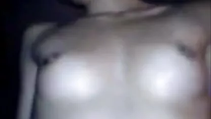 Conducerea unei filme porno cu femei care fac sex cu animale fantezii