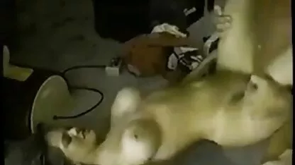 Cu jocul de femei care se fut cu negri ceas filmat a fost distractiv