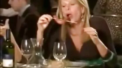 Auz de ce le place la femei sa suga pula Roz sentimente doua lesbiene