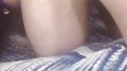 Suge un filme porno cu femei bogate negru pe stradă și s-a rață