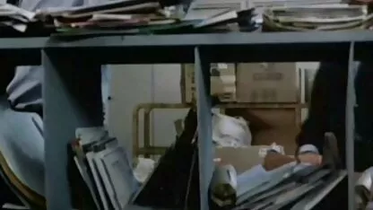 Camera ascunsa filmare fete goale în vestiar femei în tatele goale