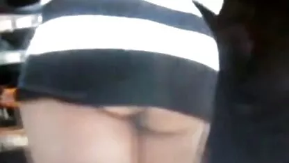 Negru femeie goală în porno fete cu animale pat pasarica ei degete și plimbări