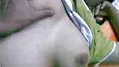 Bărbați filme porno cu femei adulte ruși puternici care se fut în două cutii.