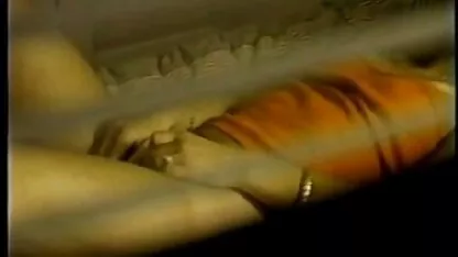 Se răzbune pe prietena cu un de ce se fut femeile alt