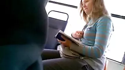 Tatuaj curva cu țâțe uimitoare suge si se fute futai cu femei romance